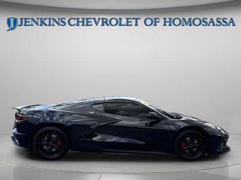 Used 2022 Chevrolet Corvette Stingray Premium Cpe RWD image 3