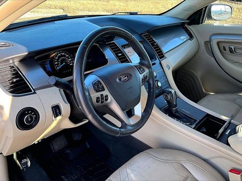 Used 2017 Ford Taurus SEL w/ Equipment Group 201A image 12