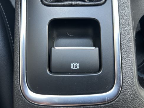 Used 2019 Ford Escape SEL AWD/4WD image 31