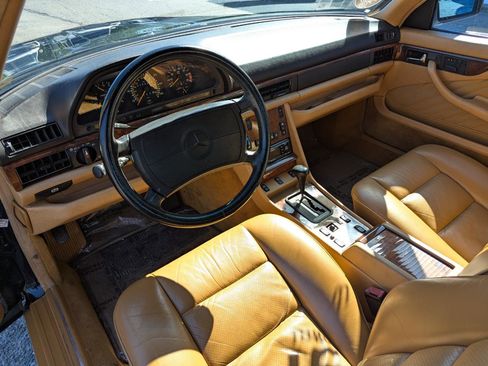 Used 1991 Mercedes-Benz 560 SEC image 13