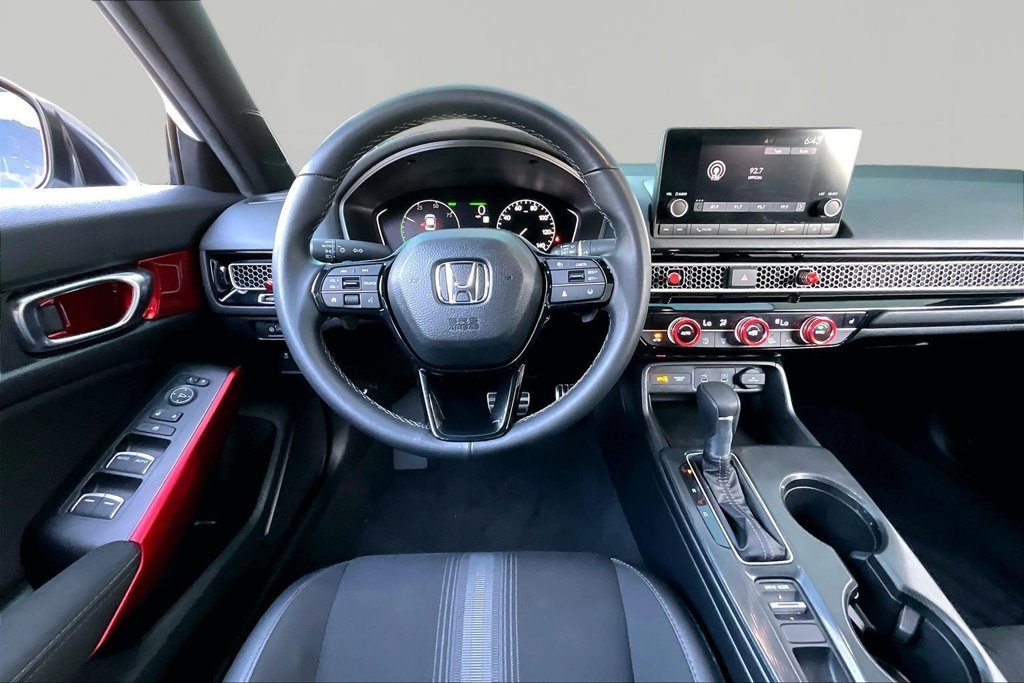 Used 2025 Honda Civic Sport image 9