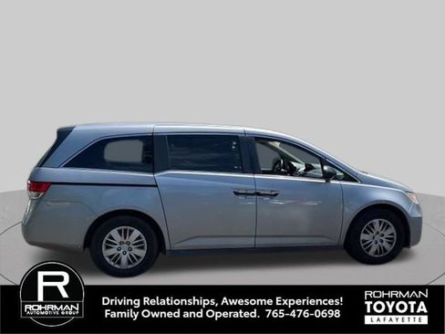 Used 2016 Honda Odyssey LX image 6