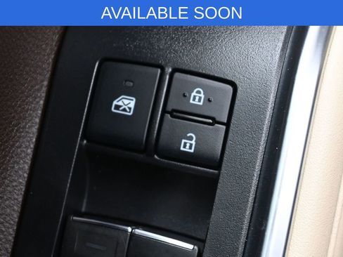 Used 2022 Toyota Highlander Limited AWD/4WD image 13