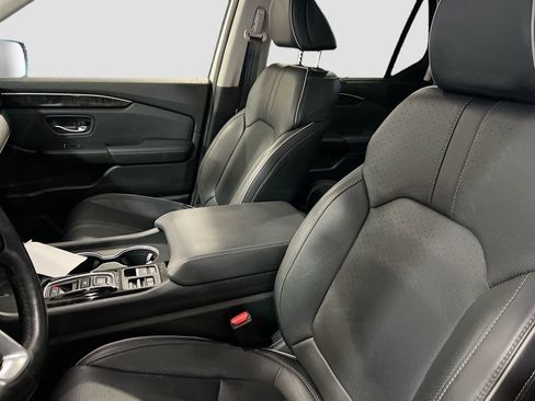 Used 2024 Honda Pilot Elite image 22