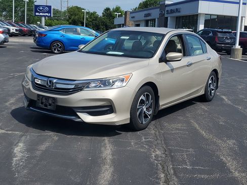 Used 2017 Honda Accord LX image 26