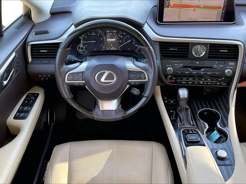 Used 2019 Lexus RX 350L Luxury image 5