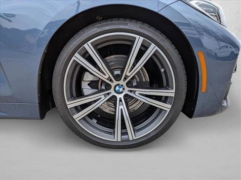 Used 2024 BMW 430i Coupe w/ M Sport Package image 24
