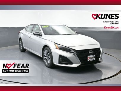 Used 2024 Nissan Altima 2.5 SV