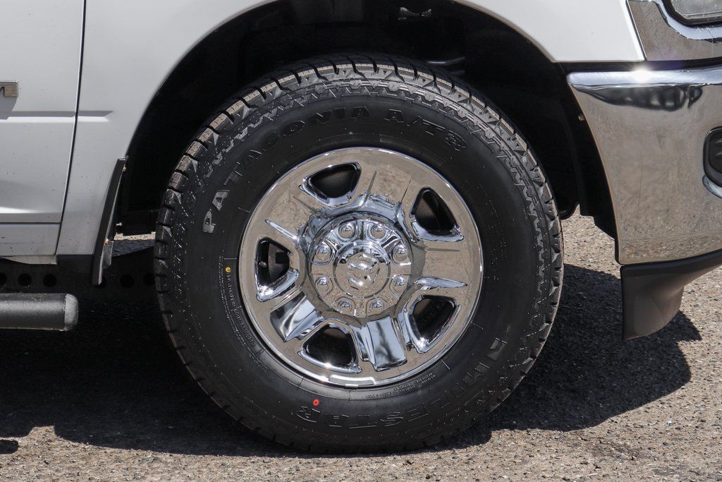 Used 2021 RAM 2500 Tradesman w/ Chrome Appearance Group RWD image 40
