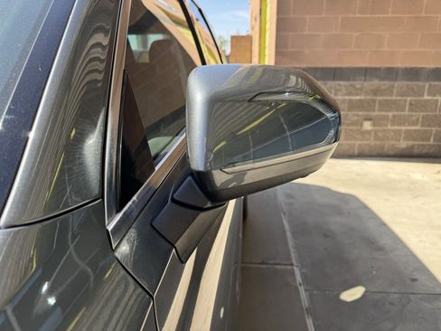 Used 2024 Hyundai Palisade Limited image 12