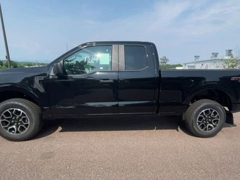 Used 2023 Ford F150 XL w/ STX Appearance Package image 5