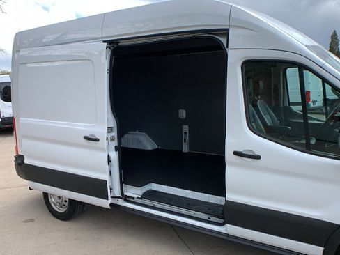 Used 2023 Ford Transit 250 148 High Roof AWD image 24