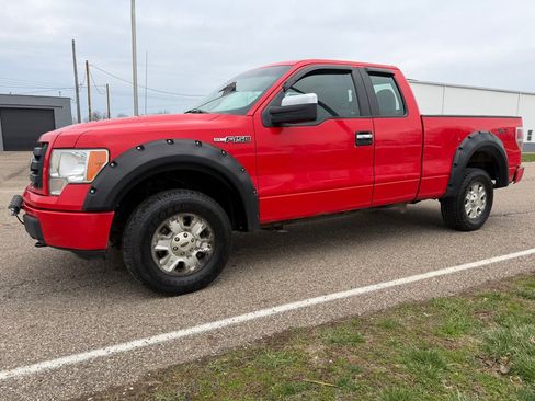 Used 2012 Ford F150 STX w/ Trailer Tow Pkg image 3