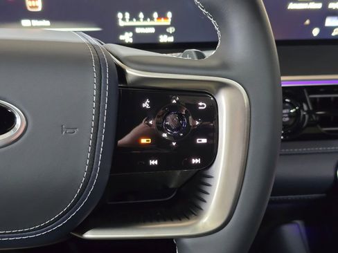 New 2026 INFINITI QX80 SPORT image 17