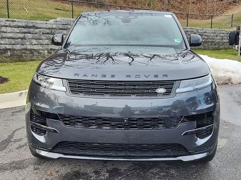 New 2025 Land Rover Range Rover Sport Dynamic SE AWD/4WD image 8