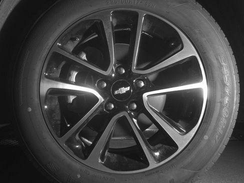 Used 2025 Chevrolet TrailBlazer LT image 12