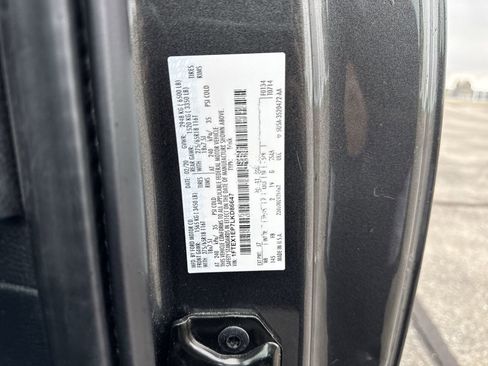 Used 2020 Ford F150 XLT w/ Equipment Group 302A Luxury AWD/4WD image 32