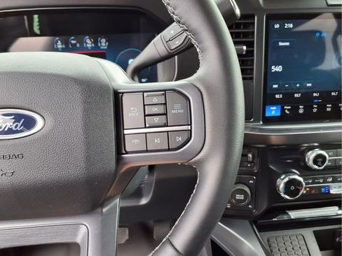 Used 2025 Ford F250 Lariat w/ Chrome Package AWD/4WD image 21