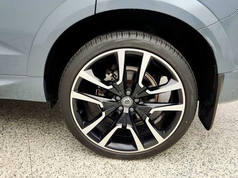 Used 2023 Volvo XC60 B6 Ultimate w/ Protection Package Premier AWD/4WD image 9