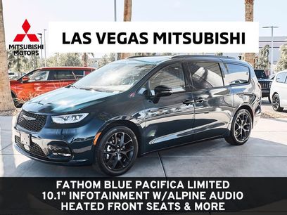 Used 2025 Chrysler Pacifica Limited