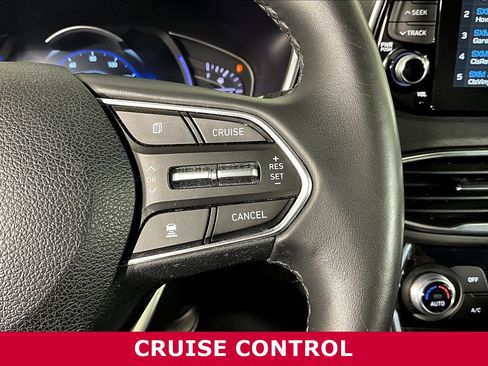 Used 2019 Hyundai Santa Fe AWD image 11