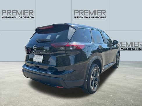 New 2026 Nissan Rogue SV FWD image 5