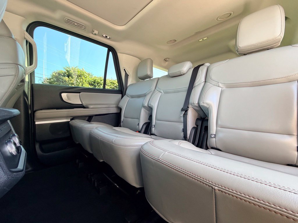 Certified 2025 Ford Expedition Max Active RWD image 16