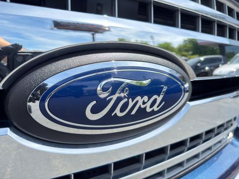 Used 2019 Ford F150 XLT w/ Equipment Group 302A Luxury AWD/4WD image 73