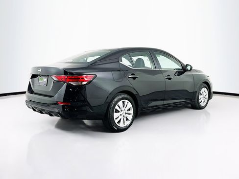 Used 2025 Nissan Sentra S image 9