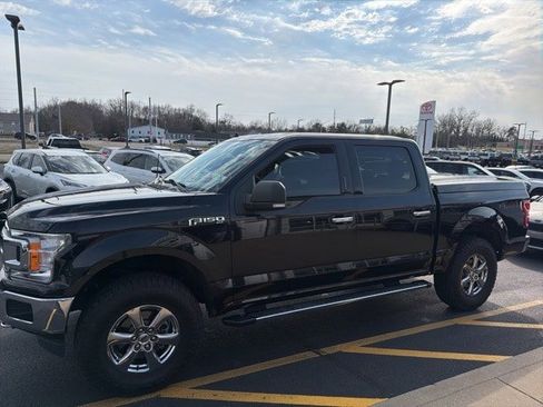 Used 2019 Ford F150 XLT w/ Equipment Group 302A Luxury image 3
