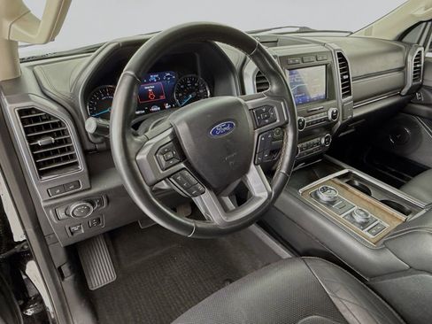 Used 2020 Ford Expedition Max Platinum image 4