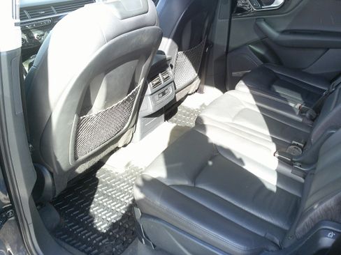 Used 2017 Audi Q7 3.0T Premium Plus w/ Premium Plus Package image 20