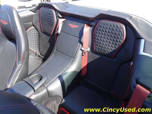 Used 2014 Aston Martin Vanquish Volante RWD image 16