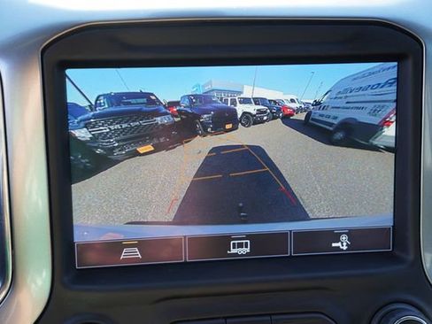 Used 2022 Chevrolet Silverado 1500 LT Trail Boss w/ LT Trail Boss Premium Package image 34