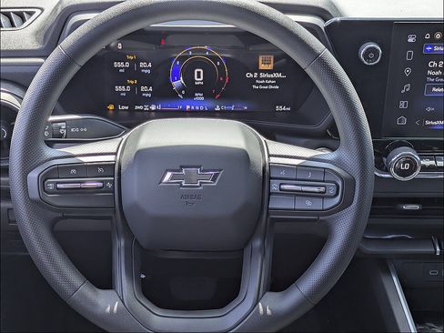 New 2026 Chevrolet Colorado Trail Boss AWD/4WD image 18