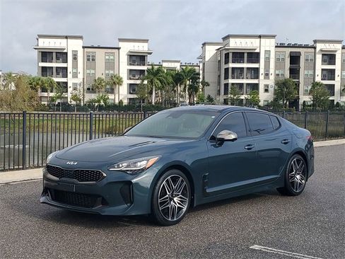 Used 2022 Kia Stinger GT2 image 3