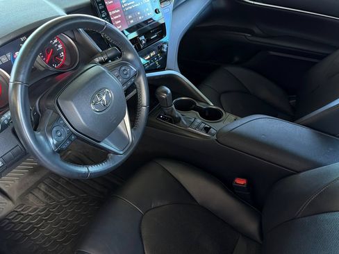 Used 2021 Toyota Camry XSE FWD image 12