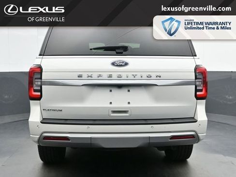 Used 2024 Ford Expedition Platinum AWD/4WD image 7