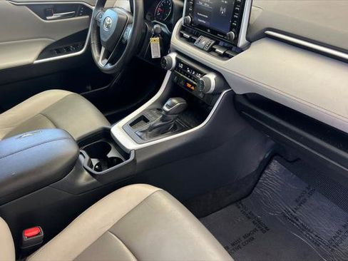 Certified 2019 Toyota RAV4 XLE Premium w/ Cold Weather Package FWD image 17