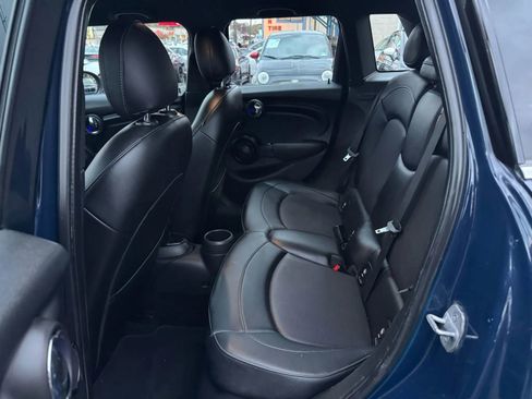 Used 2015 MINI Cooper 4-Door Hardtop image 20