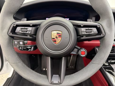 Certified 2026 Porsche 911 Targa 4 GTS AWD/4WD image 22