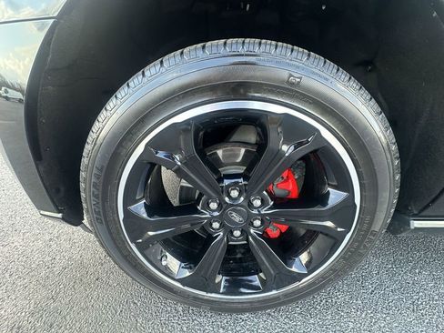 Used 2024 Ford Expedition Limited image 16