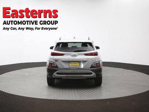 Used 2022 Hyundai Kona SEL AWD/4WD image 35