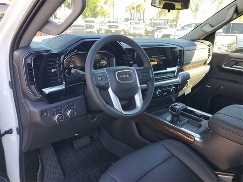 New 2026 GMC Sierra 1500 Elevation w/ Elevation Premium Package image 11