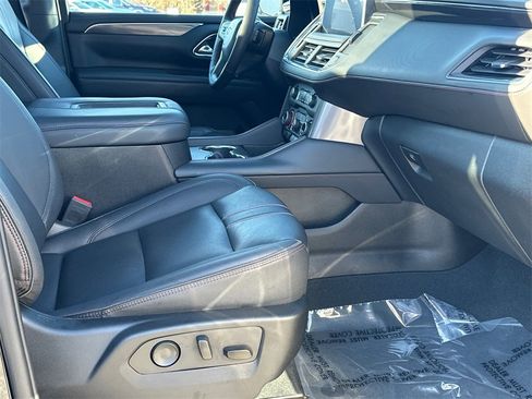 Used 2023 Chevrolet Tahoe RST w/ Luxury Package image 15