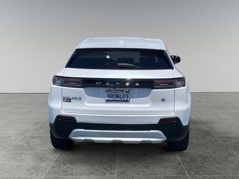 Used 2024 Honda Prologue EX image 4