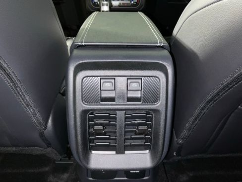 New 2026 Ford Bronco Outer Banks AWD/4WD image 17
