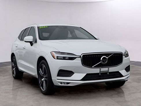 Used 2021 Volvo XC60 T6 Momentum w/ Advanced Package AWD/4WD image 3