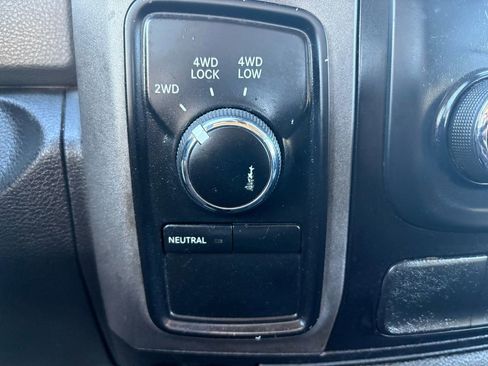 Used 2018 RAM 3500 Tradesman w/ Chrome Appearance Group image 25