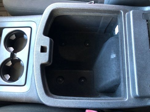 Used 2013 Chevrolet Avalanche LS image 20